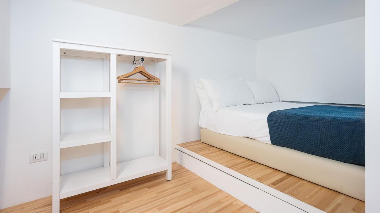 Classbnb - Due Moderni A 1km Dall'arco Della Pace Appartement *