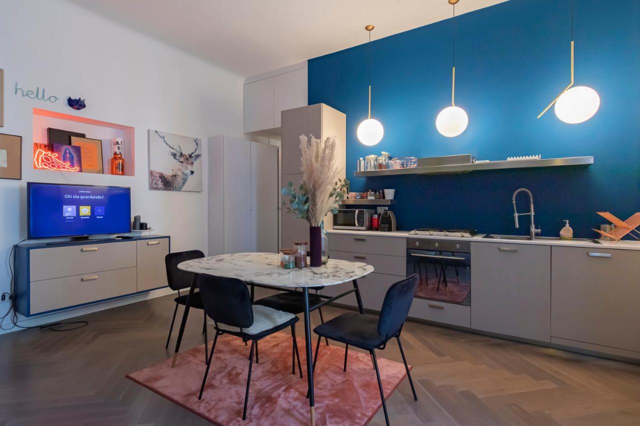 Renovated Flat Imbriani 8 Leilighet