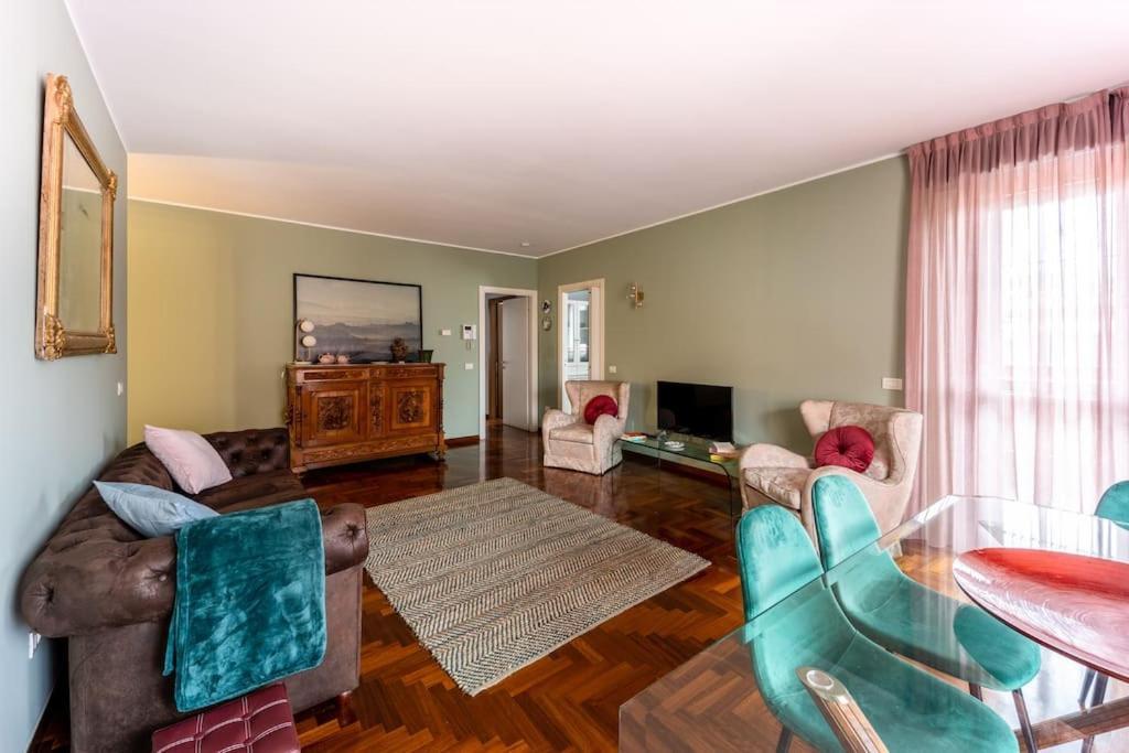 Navigli-duomo Big House With Free Parking • Top! Leilighet *