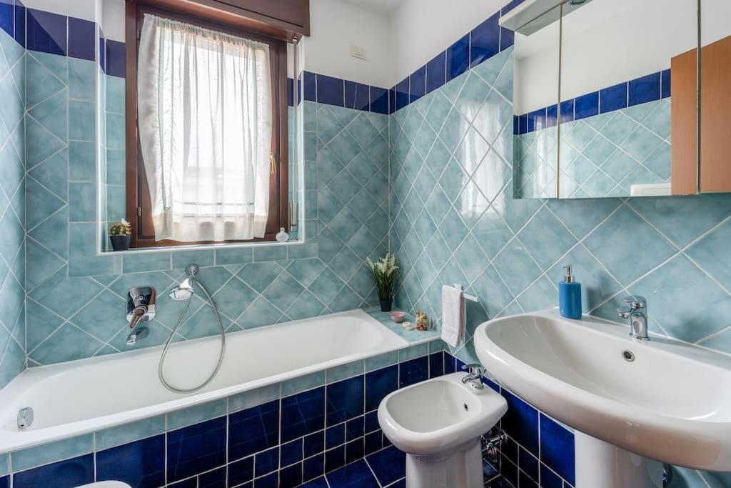 Navigli-duomo Big House With Free Parking • Top! Leilighet Milano
