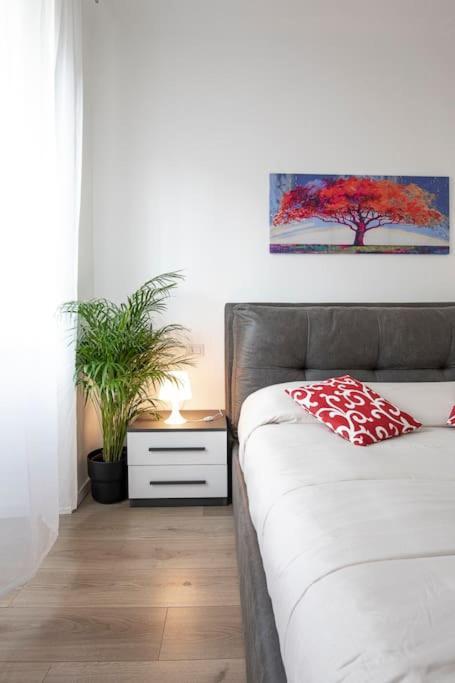 Duomo 10 Min Cozy Netflix + Wifi Appartamento *