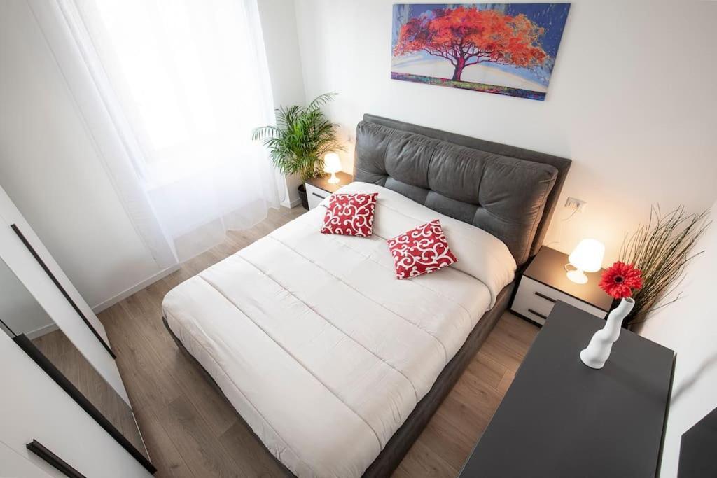 Duomo 10 Min Cozy Netflix + Wifi Appartamento *