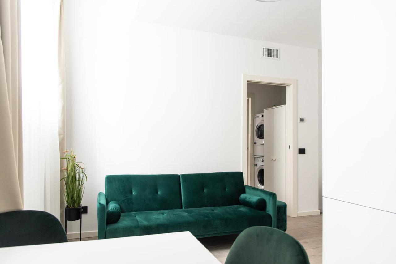 Leilighet Youhosty - Montebianco 4/6 Milano