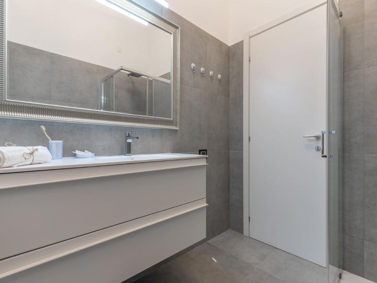 Appartamento The Rent - Spacious Three-bedroom In Moscova Milano