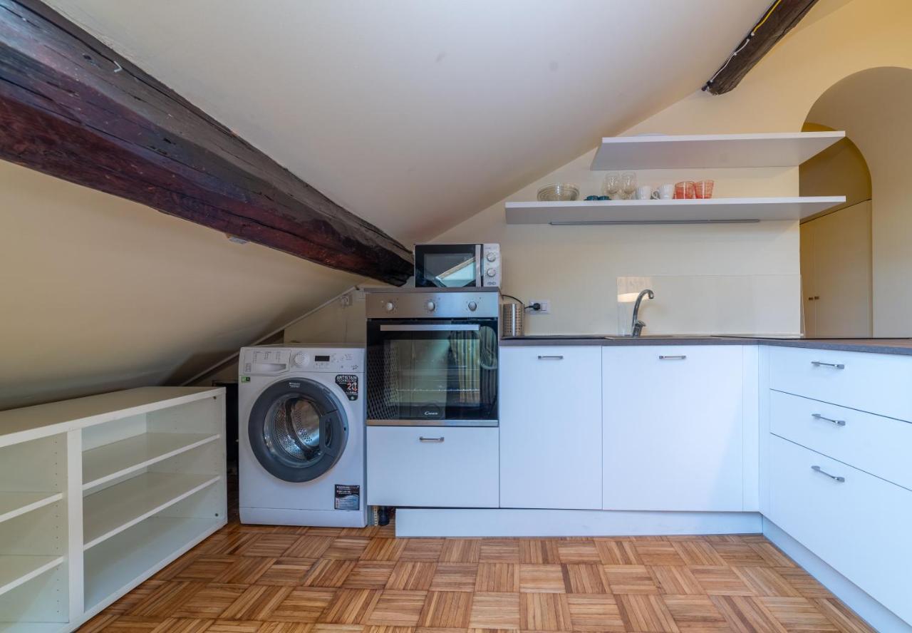 Apartment Brera - Sella Charme Castle View Milan
