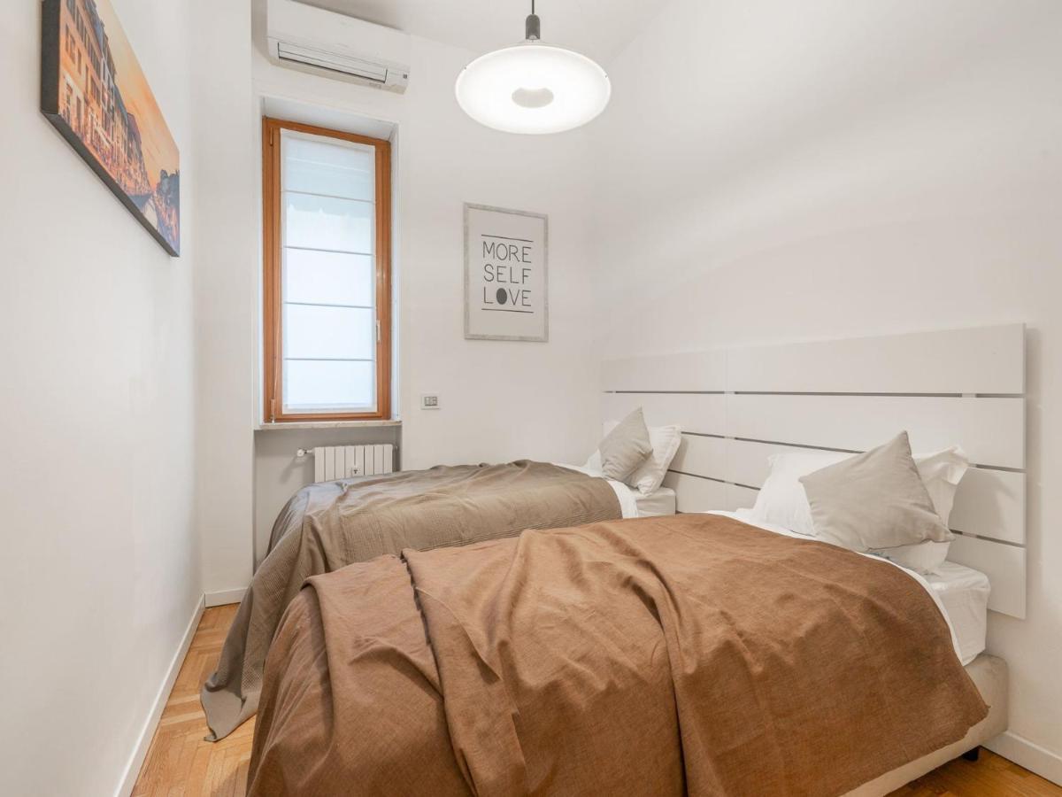 The Rent - Spacious Three-bedroom In Moscova Appartamento Milano