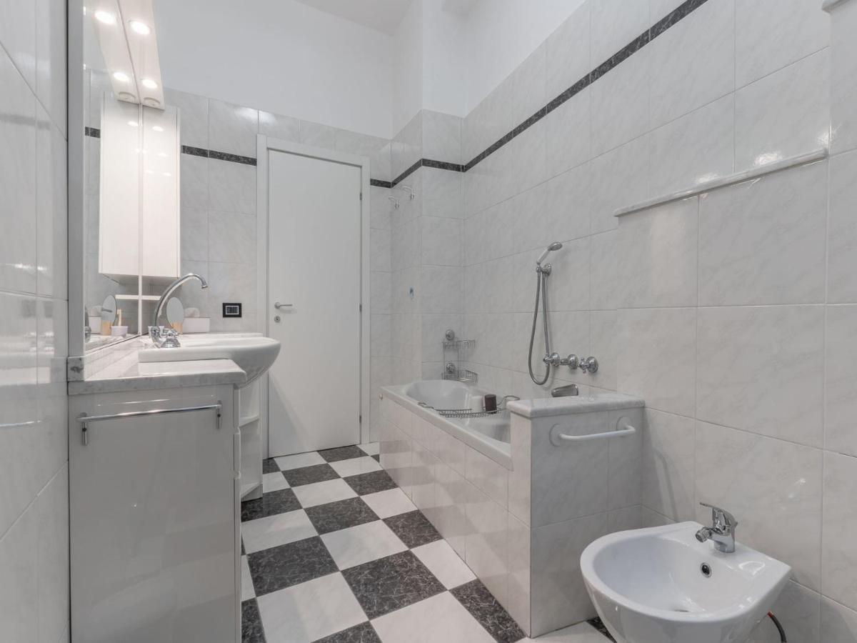 Appartamento The Rent - Spacious Three-bedroom In Moscova Milano