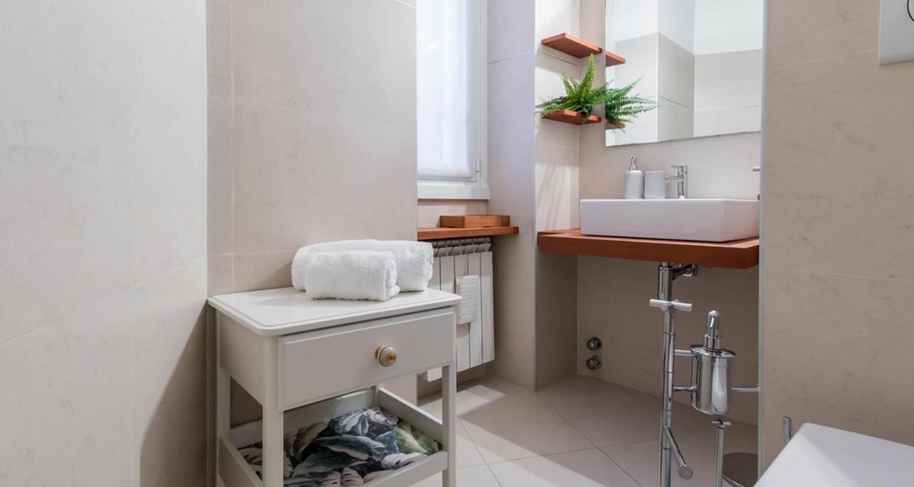 Joivy Elegant 1 Bedroom In Front Of The Sforzesco Castle *