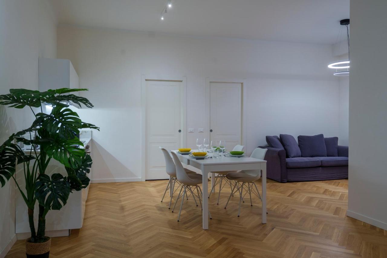 Leilighet Porta Venezia-trilocale-luxury Con Wifi-neflix