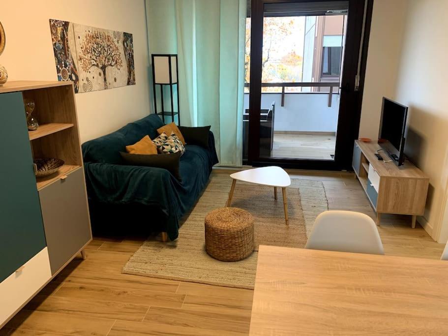 Lejlighed Con Terrazzo Sui Tetti Milanesi *