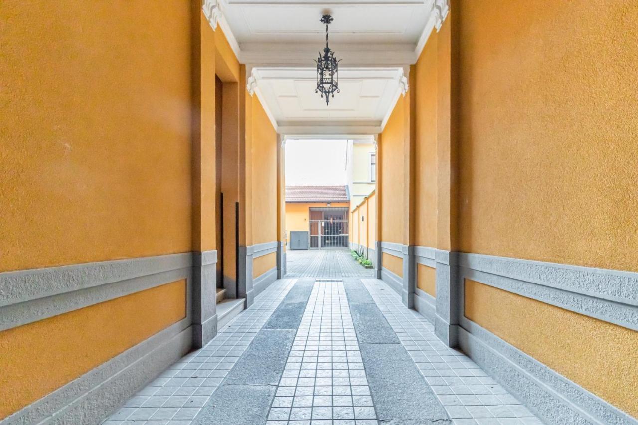 Easylife - Sofisticato Bilocale Zona Navigli Milaan