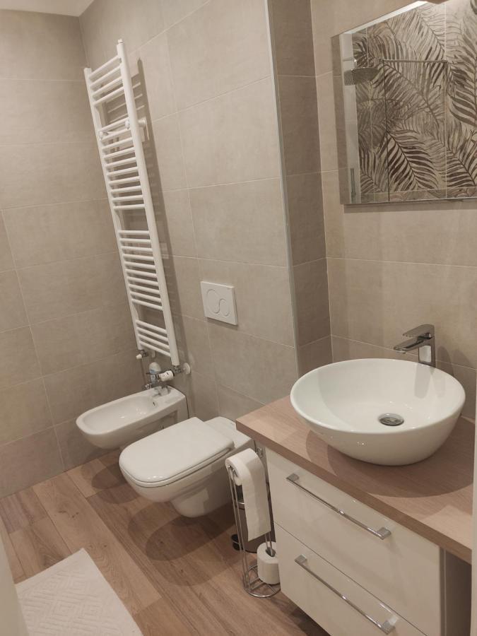 Apartment Fiera Life 1