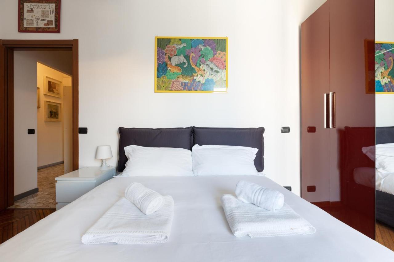 With Balcony - 50 M Far From M1 Pasteur Milaan