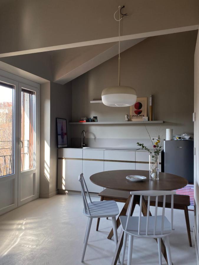 Bilocale Di Design Con Vista In Crocetta Quadronno * Milano