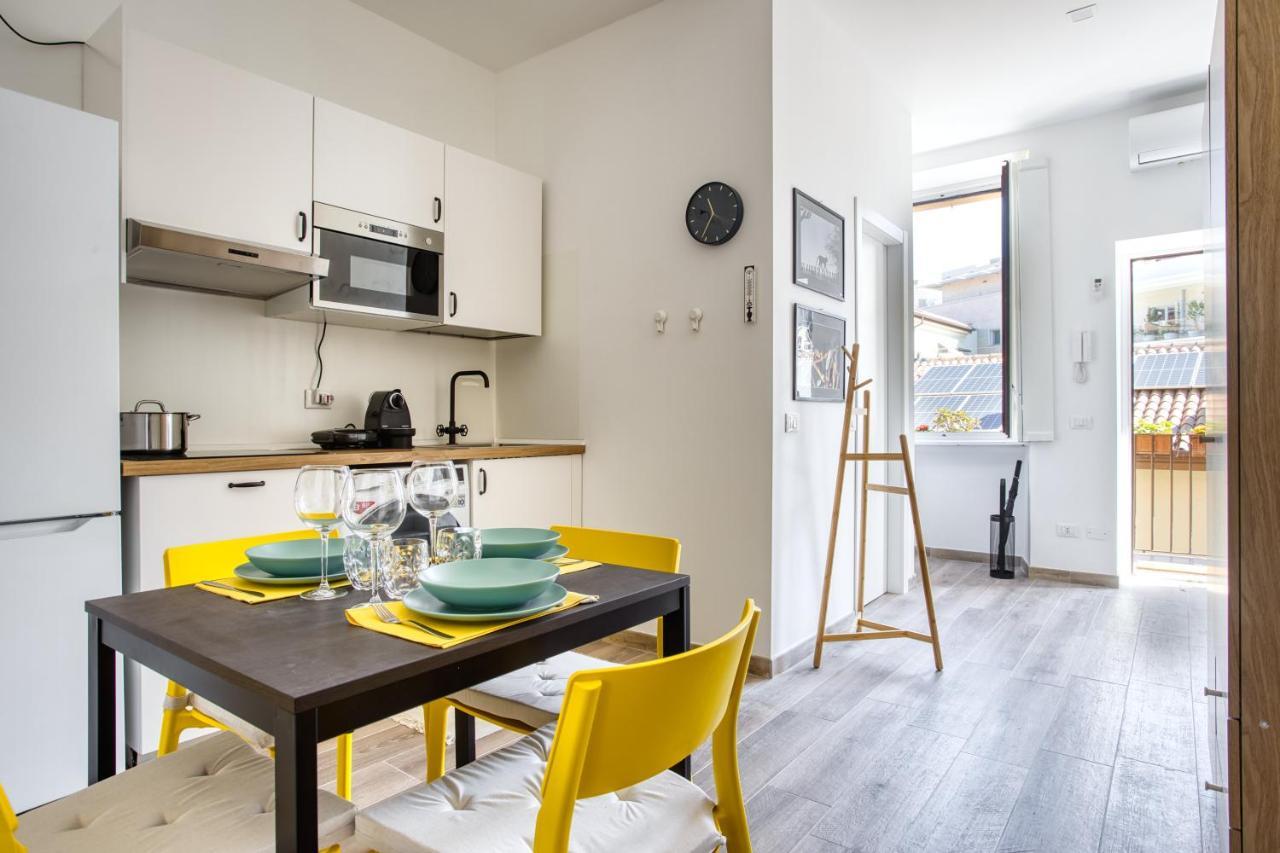 Joivy Bright Flat Near Sforzesco Castle