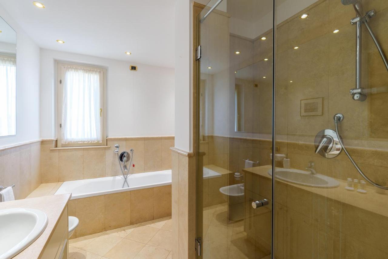Montenapoleone-duomo Attico Di Lusso E Parcheggio Privato Appartement