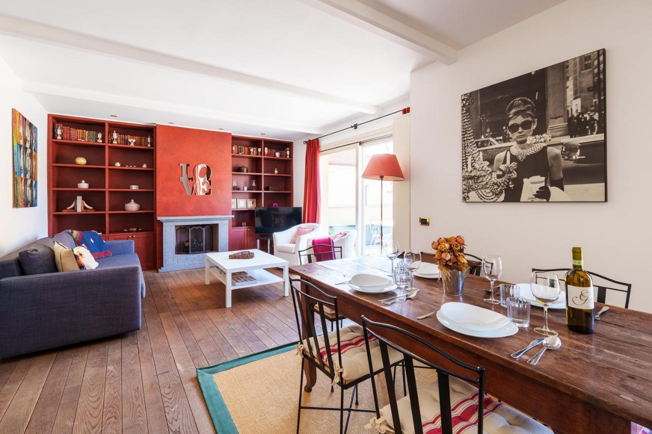 Montenapoleone-duomo Attico Di Lusso E Parcheggio Privato Appartement *