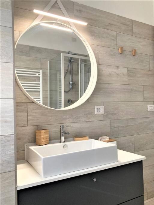 Zurigo 3 Lovely Appartamento Milano