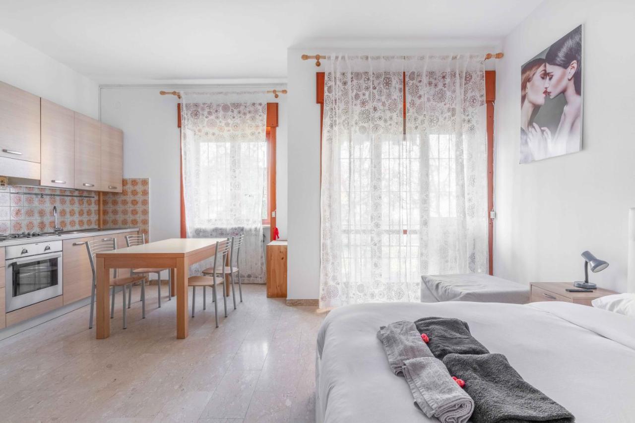 Incantevole In Zona Navigli Appartement *