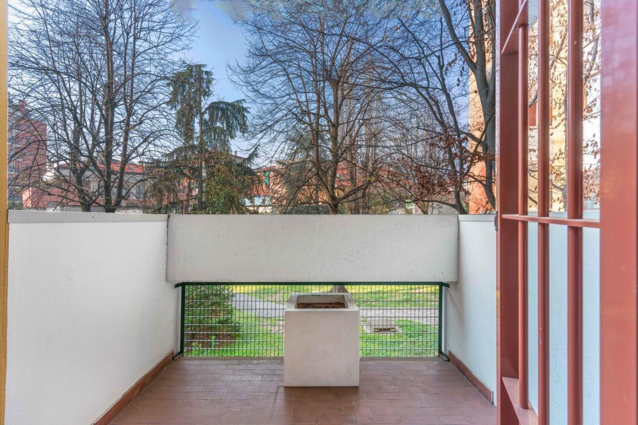 Incantevole In Zona Navigli Appartement *