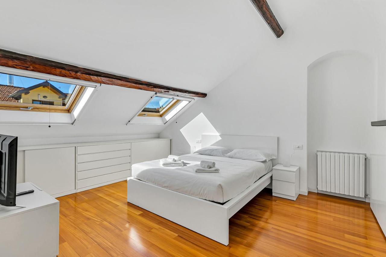 Cosmopolitan Apartment Milan