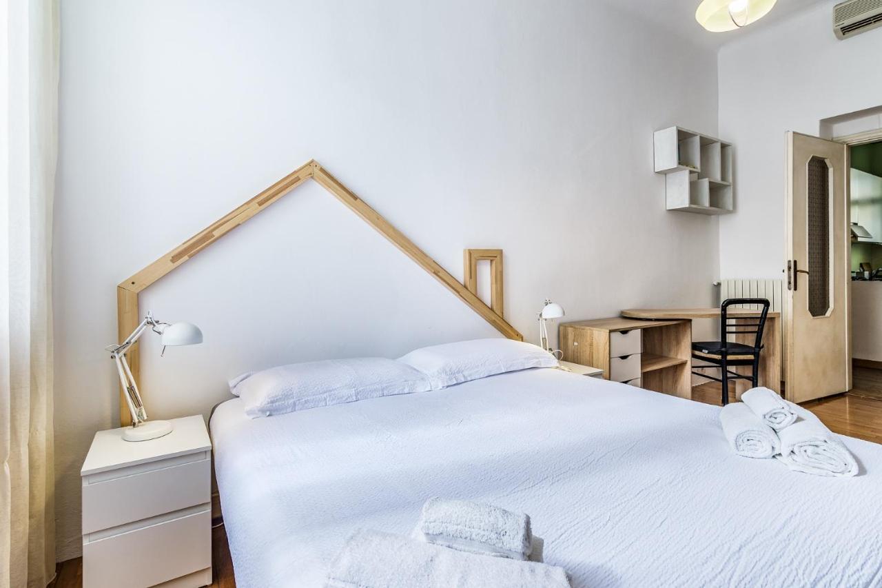 Lepontina Apartment *