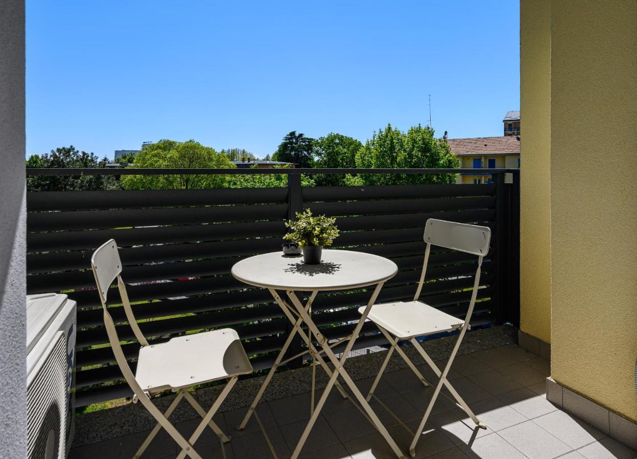Apartment Inganni Charme *