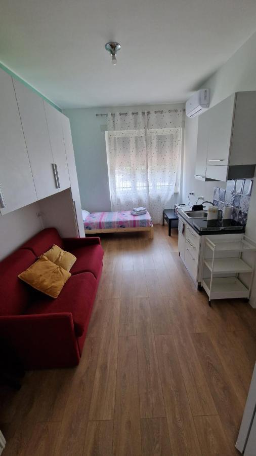 Monolocale 4 - Istria M5 * Milano