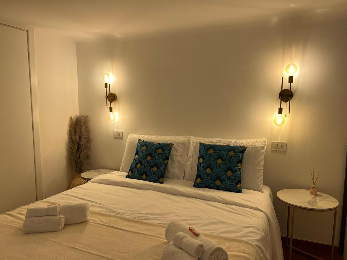 Leilighet Regina In Porta Romana 2 - Sky Tv, Wifi E Breakfast Box Milano