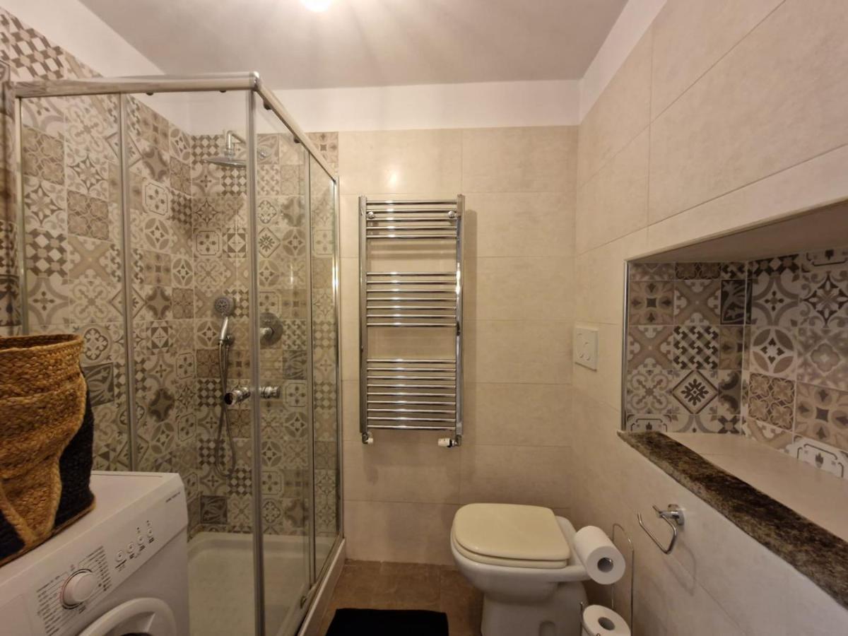 Regina In Porta Romana 2 - Sky Tv, Wifi E Breakfast Box Leilighet Milano