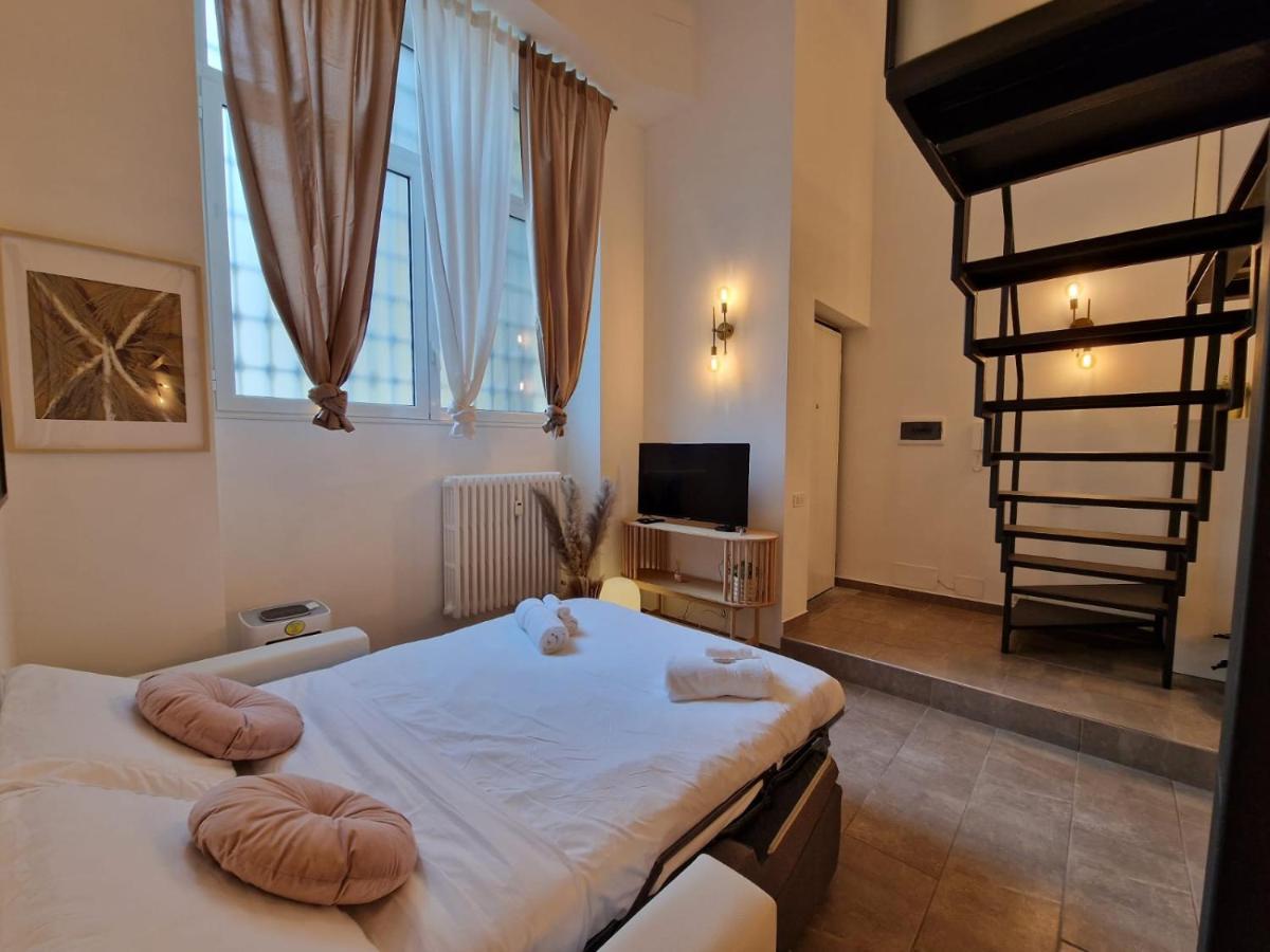 Leilighet Regina In Porta Romana 2 - Sky Tv, Wifi E Breakfast Box Milano