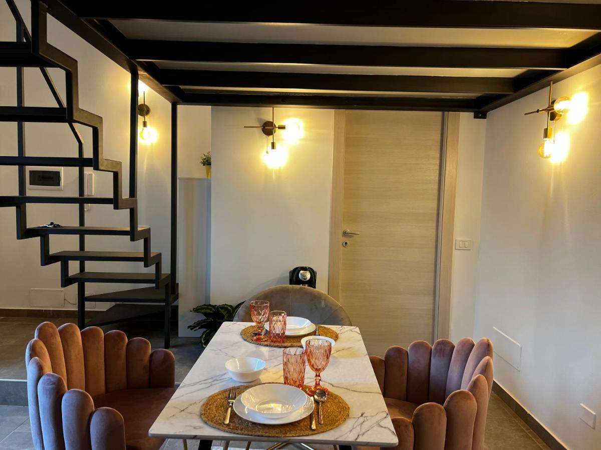 Leilighet Regina In Porta Romana 2 - Sky Tv, Wifi E Breakfast Box *