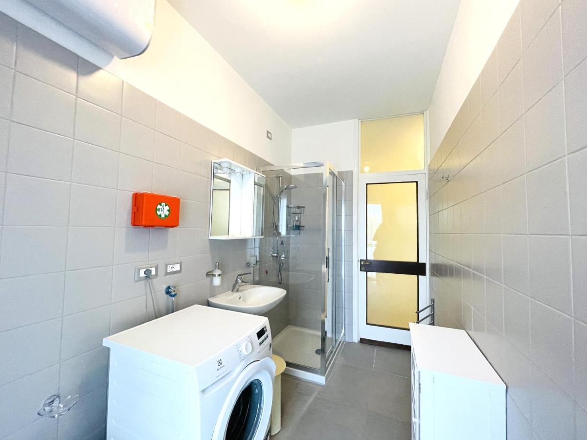 Accomodo Mib27 Bivano Centrale Milan