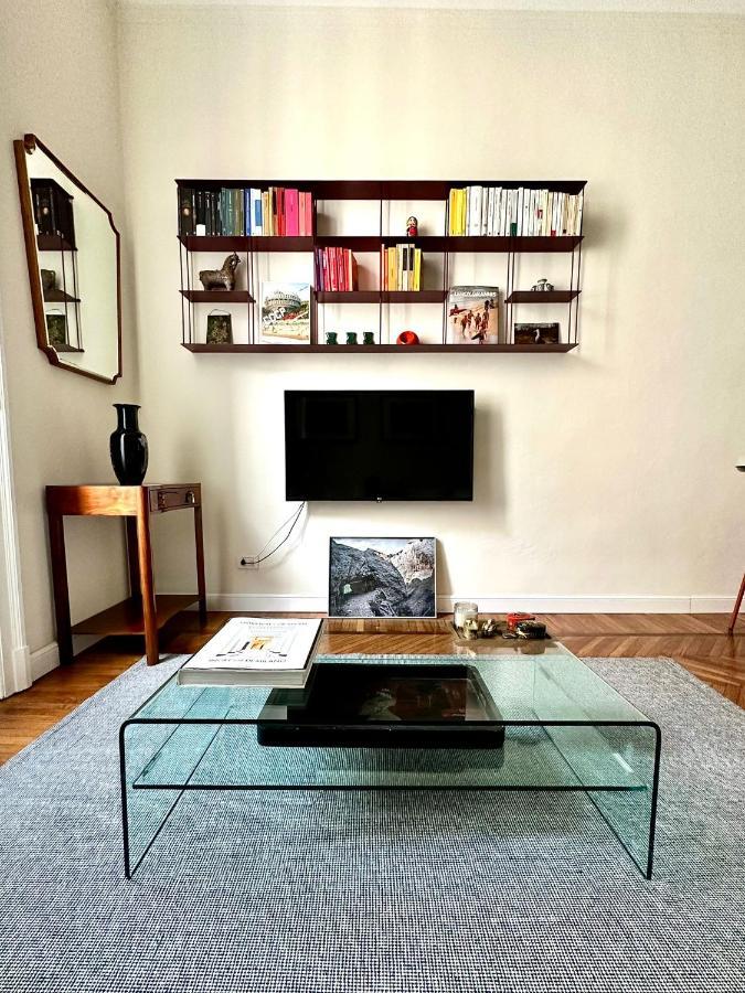 Leilighet I Host - Jommelli 12 Milano
