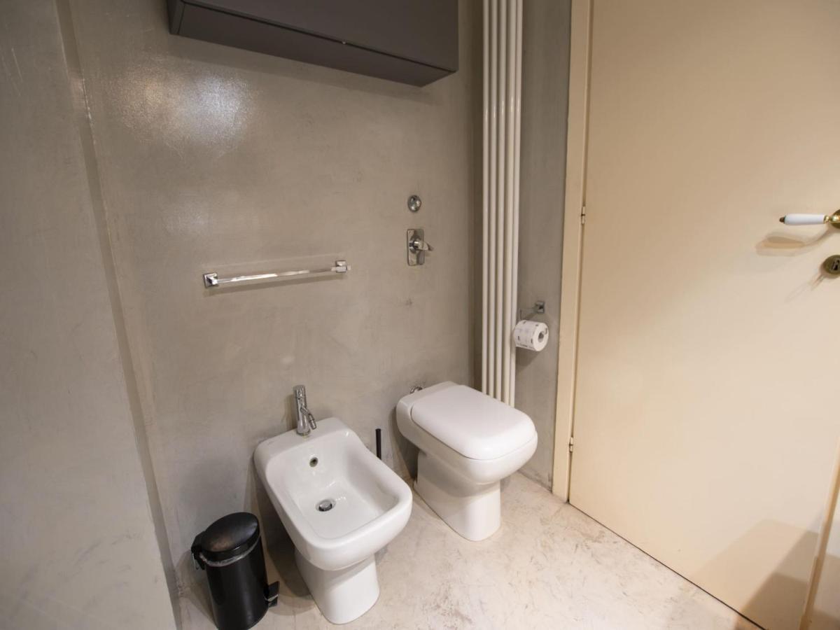 Apartment The Rent - Cozy Two-bedroom In Porta Romana District *