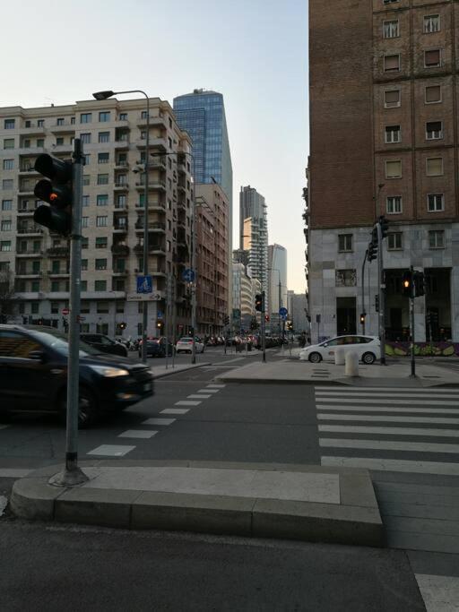 Mm3/repubblica, 2 Min. Da Staz. Milano
