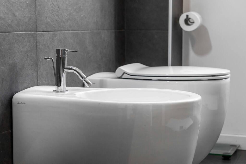 Bilocale Zara - Stazione Centrale - Isola Design District Apartment *