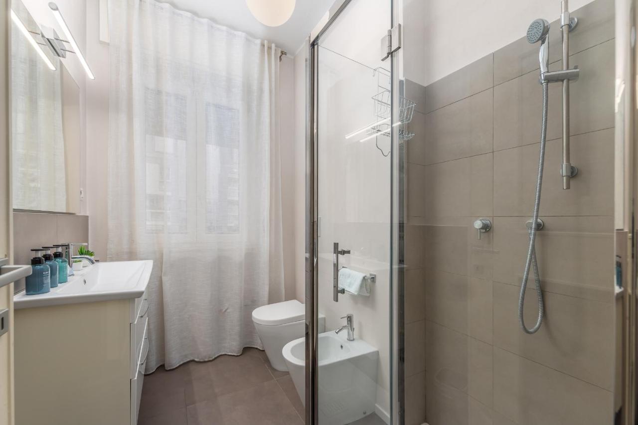 Niguarda-zara Xxl Home,two Balconies,wifi,family * Milano