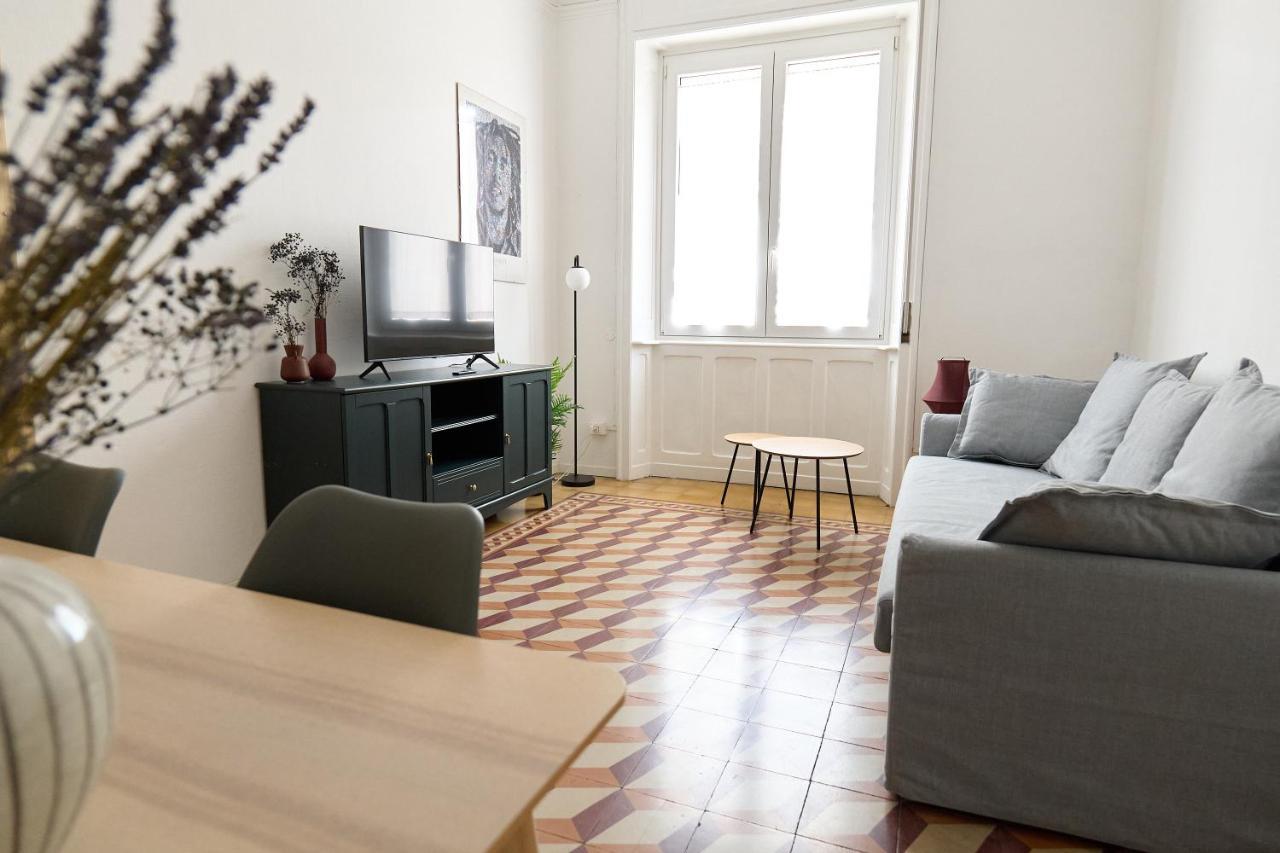 Duomo 15 Min - Cozy Artist's Note Apartment