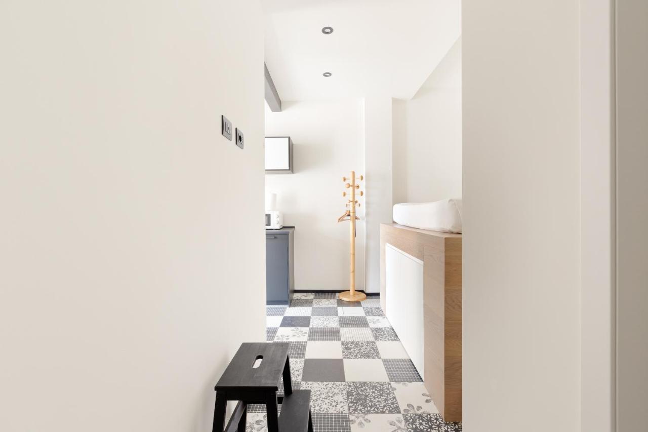 Renovated Apts * Milano