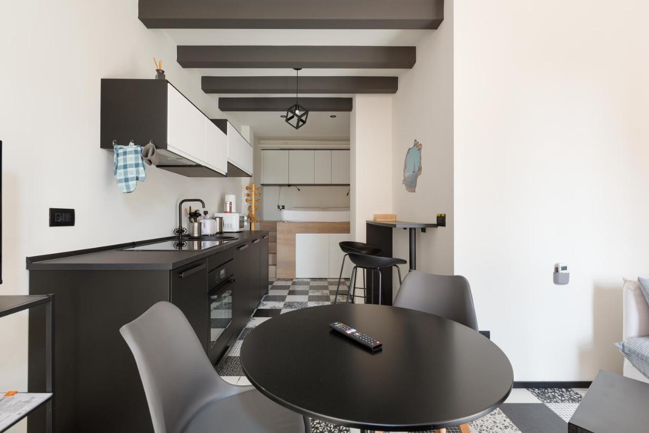 Renovated Apts Leilighet