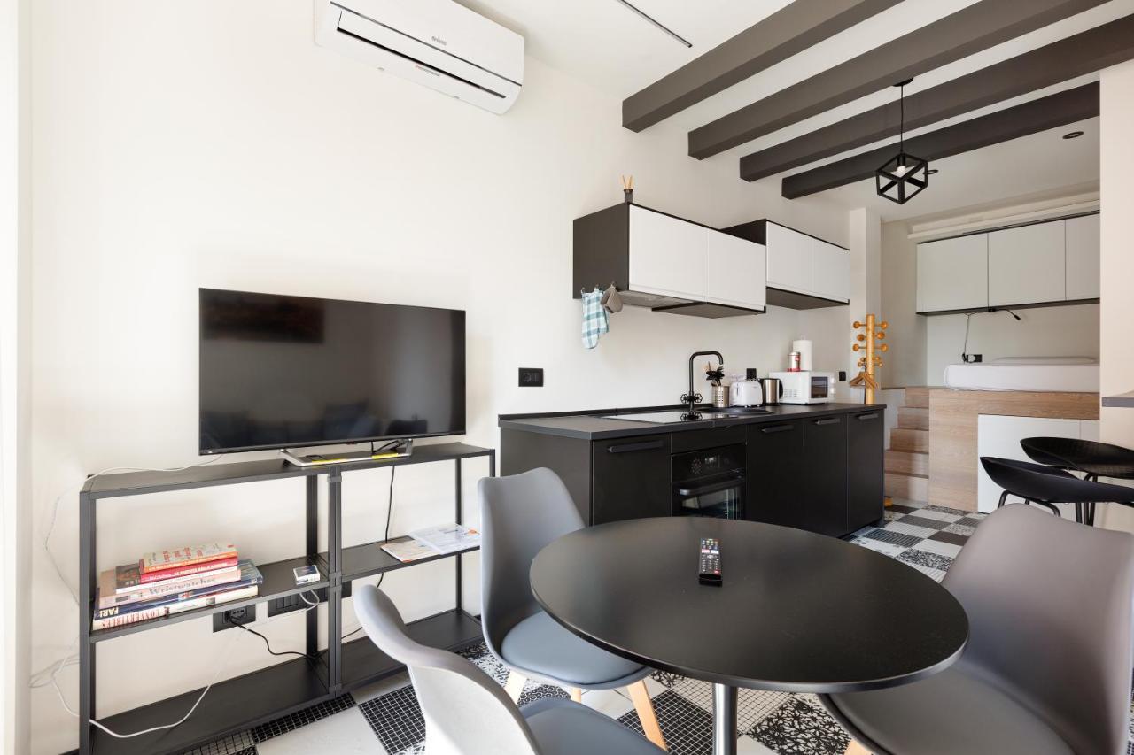 Renovated Apts Leilighet *
