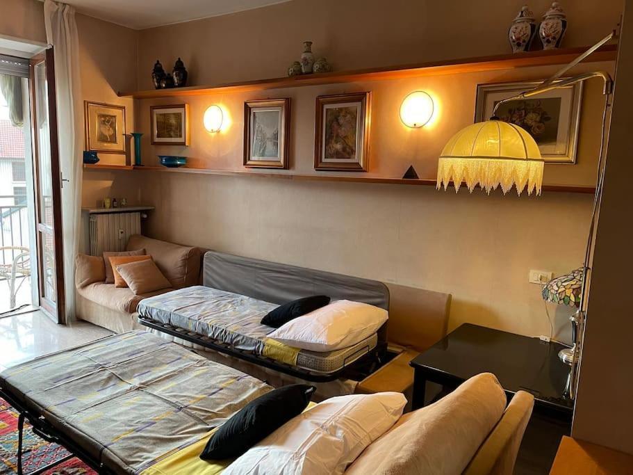 Navigli Hideaway - 5 Minutes From Metro Apartment *