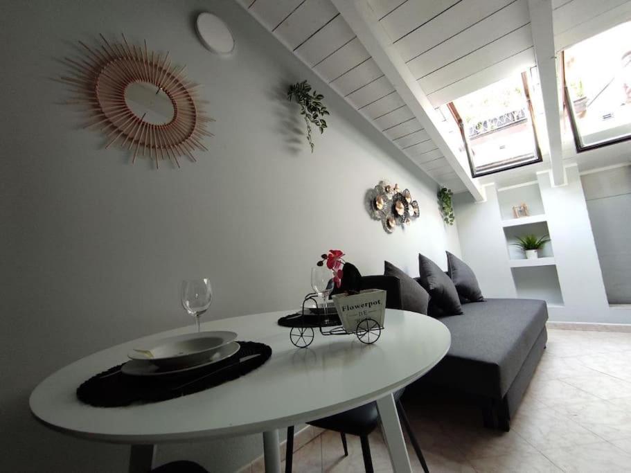 Free Parking Tiny House Wifi Netflix 15 Minuti Dal Duomo *