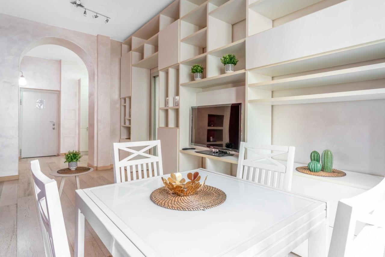 Appartamento Mo30 Loreto- Duomo- Large Modern -