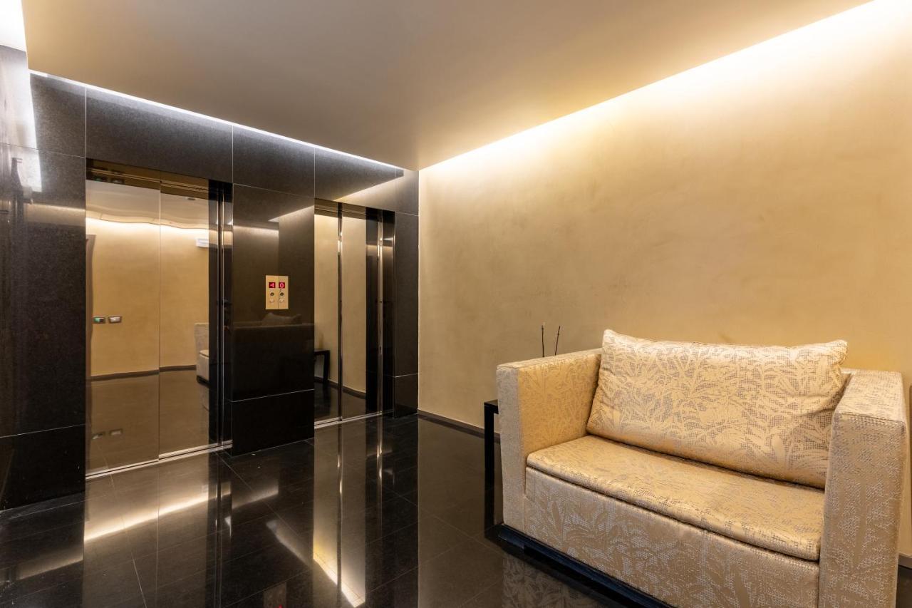 Apartment Nj & San Pietro All'orto 6 *