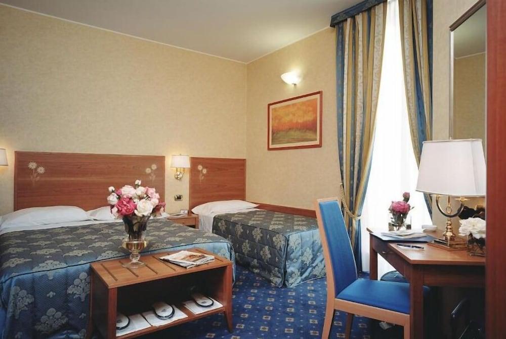 Boutique Dieci Hotel 4*