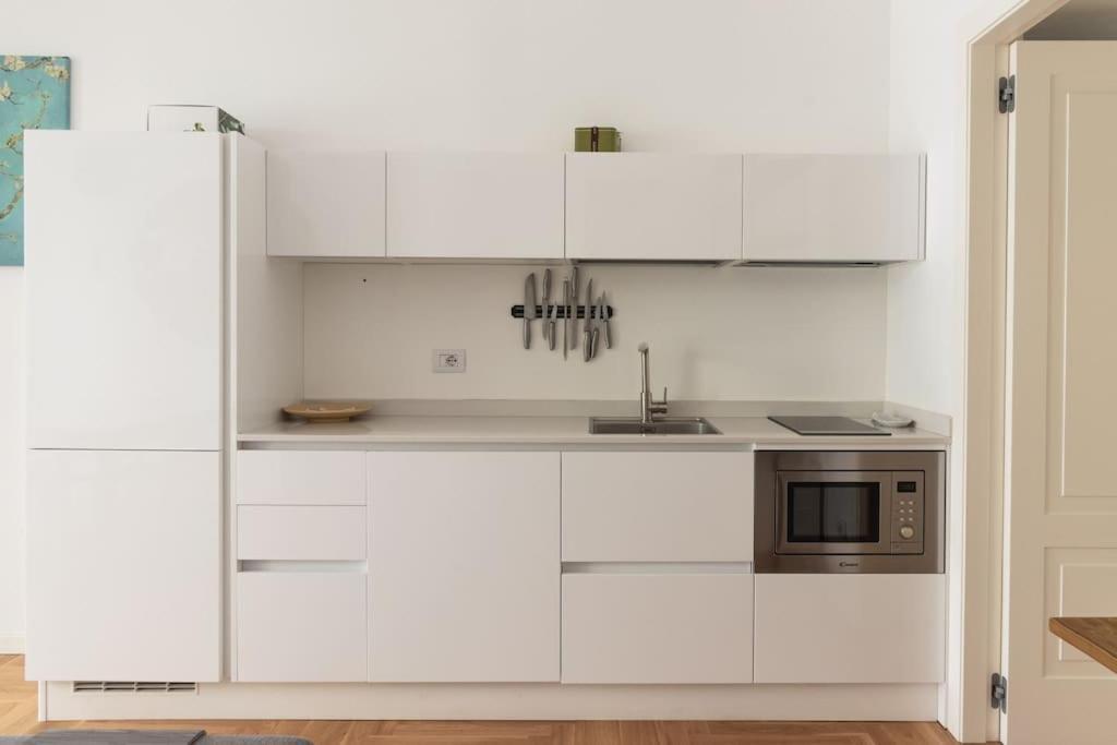 Appartement Youhosty - Doria24 *