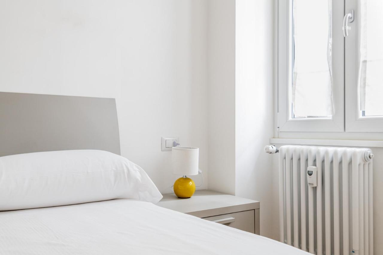 Easylife - Stile E Comfort A Due Passi Da *