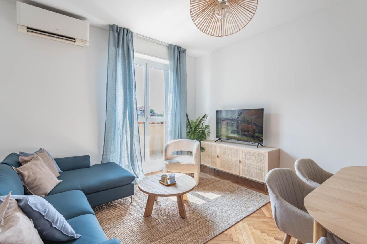 Easylife - Attico Di Stile E Comfort A P Venezia Milano